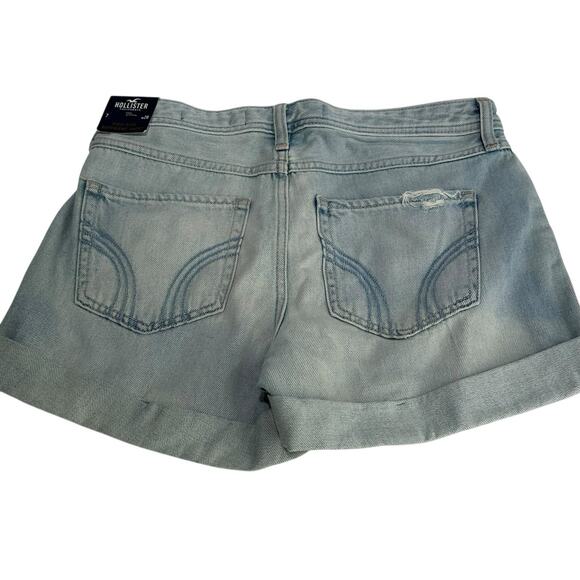 Hollister High Rise Boyfriend Denim Shorts Distressed 3" Inseam W28 Size 7 - Picture 2 of 3